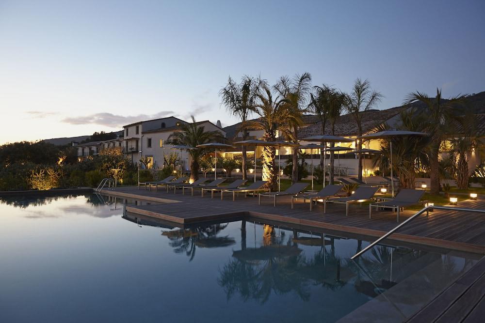 Mas Lazuli Hotel 4*